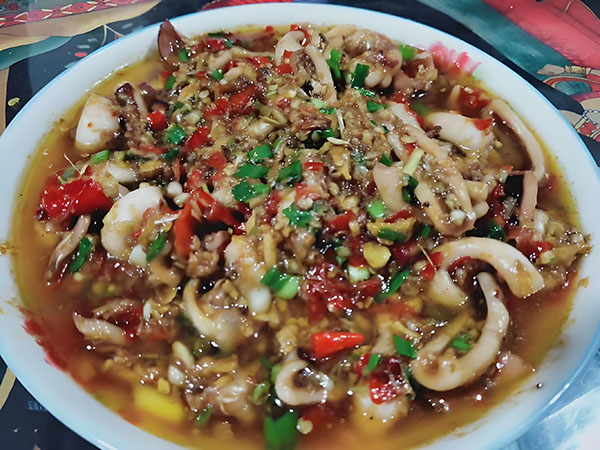 油炝鱿鱼